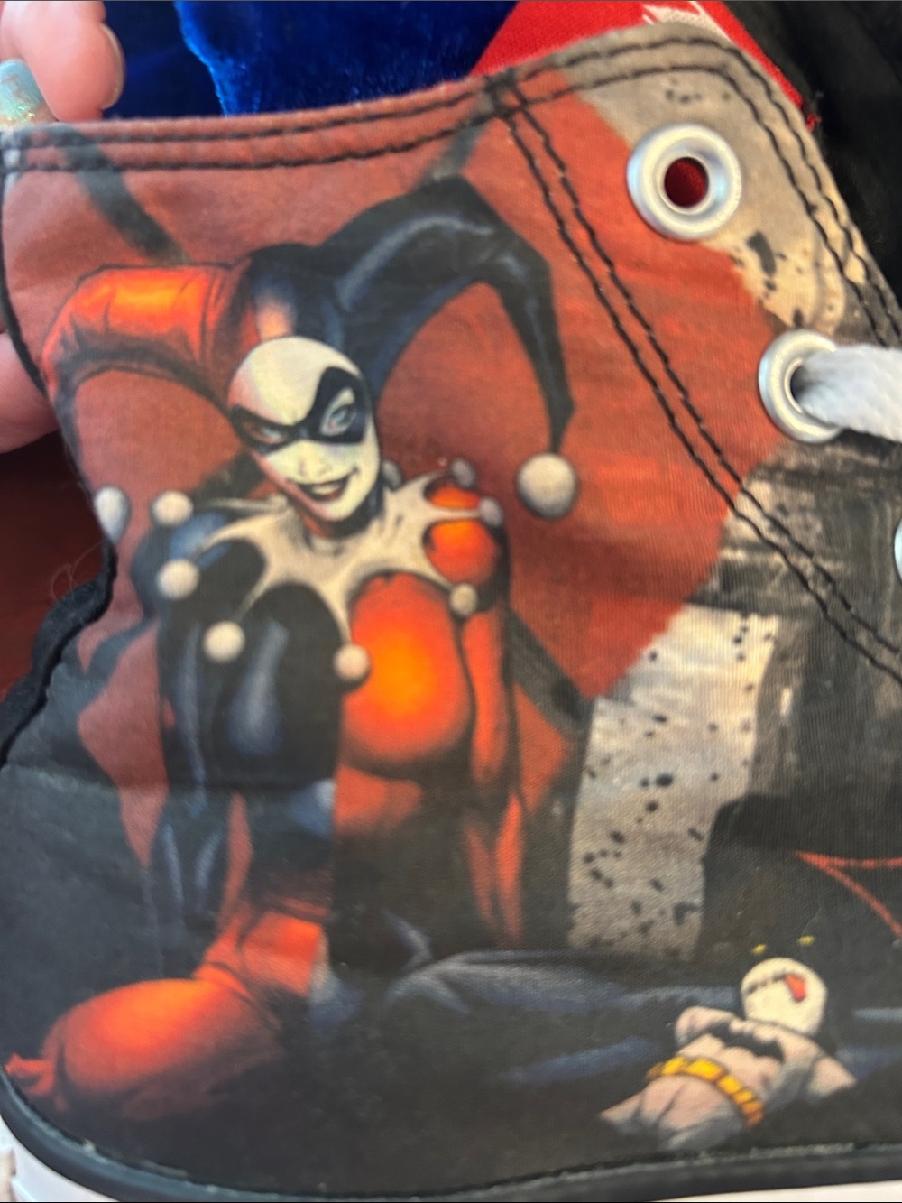 Converse Black/Red Harley Quinn Graphic High Top Sneakers❤️ - Picture 4 of 12